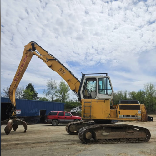 Liebherr #R934B, Material Handler, 17,000 hours - Image 2