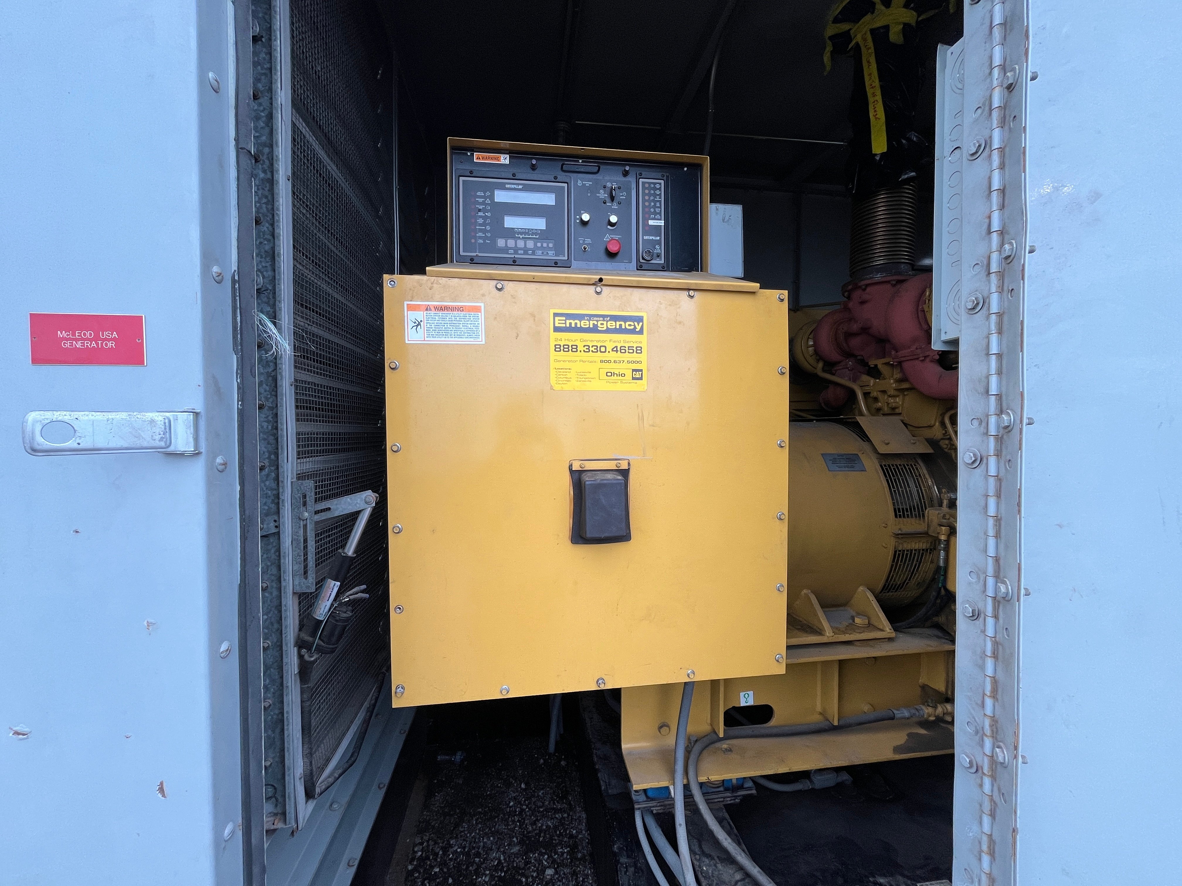 800 KW Caterpillar #3412C, Diesel Generator Set, standby, 277/480 Volts, 1800 RPM, weatherproof enclosure - Image 8
