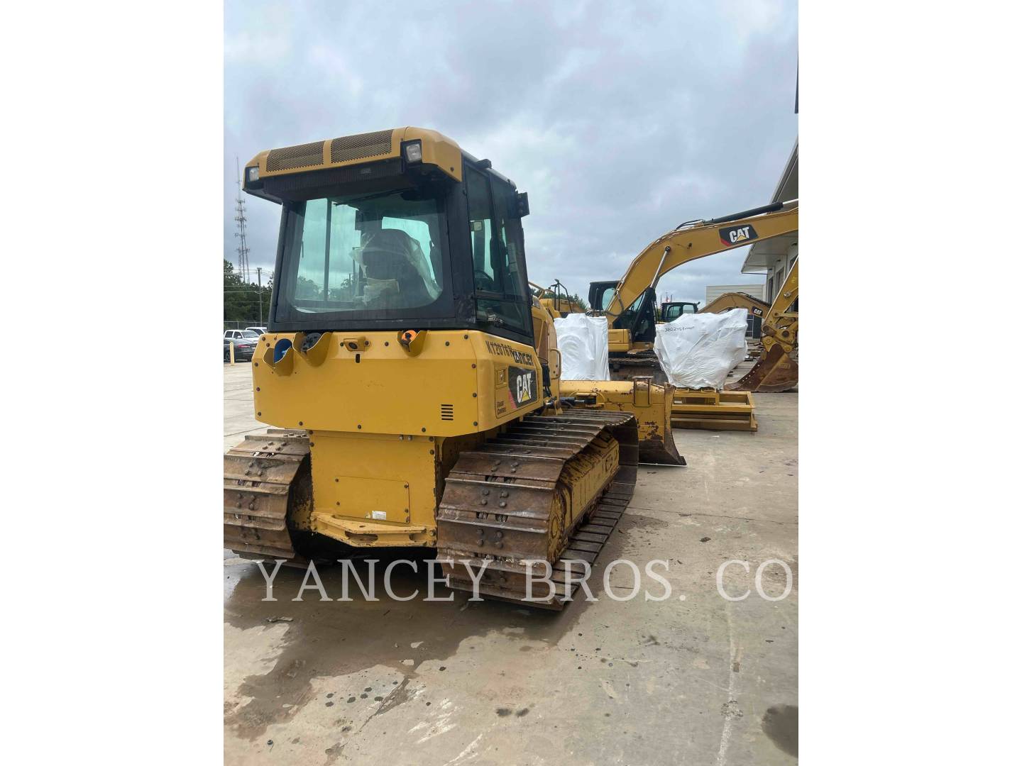 Caterpillar D5K2LGP, 3417 hours, S/N: KY207671, 2019 - Image 3