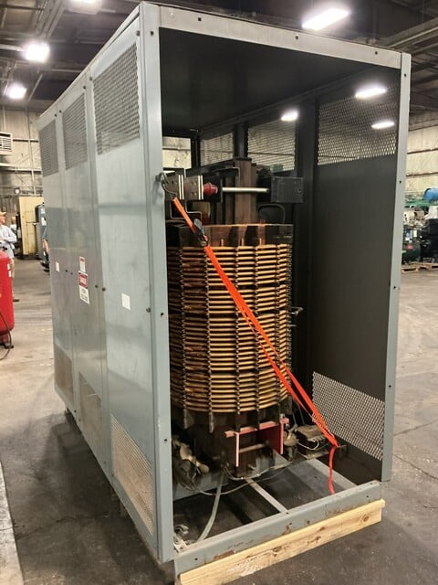 2000/2667 KVA 13200 Primary, 480 Secondary, Square D transformer - Image 6