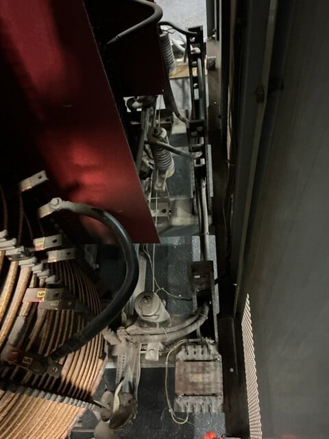 2000/2667 KVA 13200 Primary, 480 Secondary, Square D transformer - Image 10
