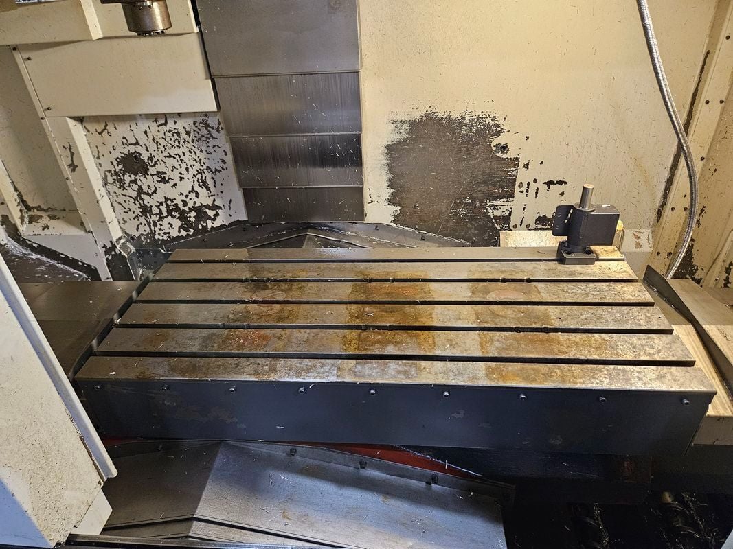 Mazak #VCN-510C/50-II, CNC vertical machining center, 24 automatic tool changer, 41.3" X, 20.8" Y, 20.8" Z - Image 3