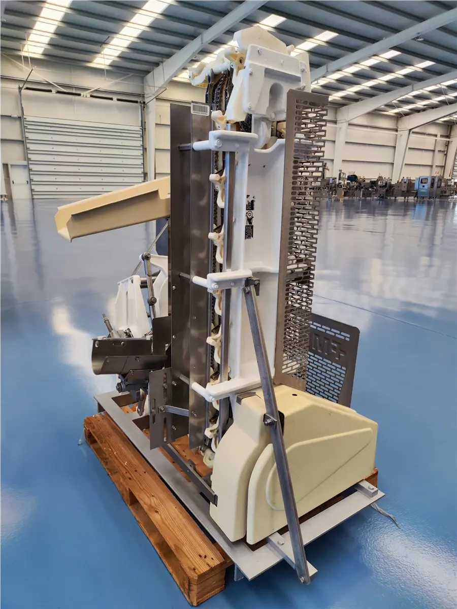 FMC #CT-800, torque halver pitter for peaches, 800 kg/h, 82 pieces/minute (9 available) - Image 2