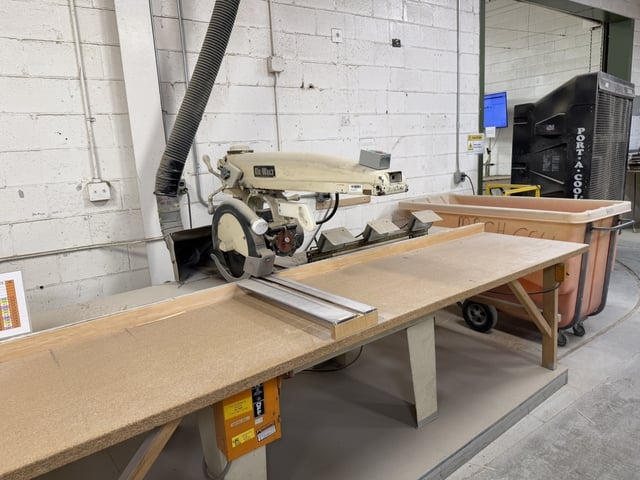 DeWalt #GE-66, Radial Arm Saw - Image 1
