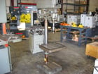 Clausing #2275, power down feed, 1.5 HP, 150-2000 RPM, includes chuck, used - Image 1