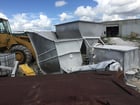 100 cu.ft. Stainless Steel hopper, approx 3' x 5' top opening, screw discharge - Image 4