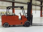 30000 lb. Caterpillar #71L264, 703 hours, 108" mast hght, 36" off loadcenter, 84" L forks - Image 5
