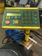 4-1/2" KMT, semi-auto, 6' Tiger stop, extra blades, manual clamp, coolant tray, 2006, #10571 - Image 4