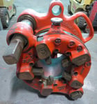 2.5" - 4" Ridgid #141, geared pipe threader, one set of dies, jam-proof for reliable power, drive pinion - Image 3