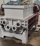 Untha #RS60, used grinder shredder, 4 shaft design, approx 56.69" x 33.85" cutting chamber, approx 2-3 TPH - Image 2