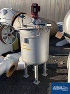 132 gallon Freude Titan, mix tank, Stainless Steel, 1.5 HP, 32" diameter x 32" side, flat top, dish bottom - Image 1