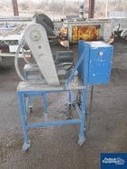 .26 cu.ft. Patterson, twin shell blender, Stainless Steel, 8 quart, liquid bar .75 HP, 115/230 V.motor, 115 - Image 4