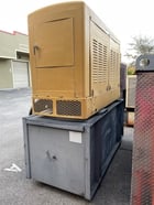 50 KW Onan/J Deere, diesel, 208 or 480 Volts, 3 phase, weatherproof enclosure, 12 lead reconnectable, 300 - Image 6