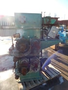 Koppers #9x18, mill, 2 sets of rolls, 10 HP, includes vibratory feeder - Image 7