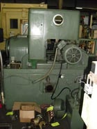Reishauer #12, gear grinder, crowning, dresser, wheel mounts, power lube, hydraulic unit, coolant tank - Image 3