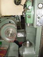 Reishauer #12, gear grinder, crowning, dresser, wheel mounts, power lube, hydraulic unit, coolant tank - Image 4