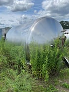 2500 gallon Stainless Steel mix tank, 84" dia. x 104" straight side, dish top, flat bottom - Image 2