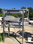 12" wide x 6' long, Key, vibratory conveyor, 8' 4" OAH, 42" wide - Image 1