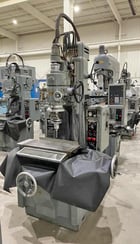 Moore #3, jig grinder, 11" x24" tbl, 11" cross, 18" longitudinal, 10" spdl to column ways, 1972 - Image 1
