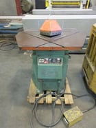 1/8" x 9" x 9" Comaca #225S, notcher, foot switch, 90° fixed angle - Image 1