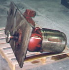 2 HP Bridge Mount, Agitator Drive, 20:1 gear ratio, 220/440 volt, 1750 RPM, Stub shaft has a 4 bolt pattern - Image 2