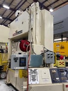 200 Ton, Niagara #SE2-200-72-42UH, straight side mechanical press, 6" stroke, 28" Shut Height, 1995 - Image 3