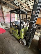 Clark, LP propane forklift, 9' mast - Image 1