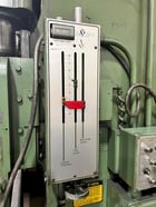 90 Ton, Cincinnati #90CBX8, hydraulic press brake, 10' overall, 8' 6-1/4" between housing, 8" stroke, 7" - Image 4