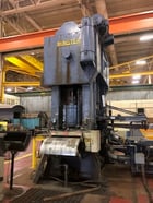 300 Ton, Minster #E2-300-72-42, 8" stroke, 29" Shut Height, 6" adj., 72" x 42" bed, 50-100 SPM, 1969 - Image 2