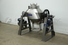 30 cu.ft. Gemco, slant bottom double cone vacuum blender, 55" dia x 20" straight side vessel, mounted on - Image 5