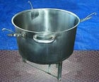 25 gallon Stainless Steel Tank, (3) Lid retaining clamps. (2 available) Handles - Image 8