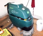 Nobles #EC-H2O, Floor Washer/Scrubber, 1438 hours runtime - Image 2