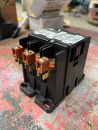 40 Amp. Square D, 8910DPA43V14, Definite Purpose Contactor, 600 VAC, 3 poles - Image 3