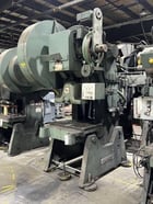 70 Ton, Federal, OBI press, 4" stroke, 13.5" Shut Height, 3" adj., 95 SPM, 33" x25.5" bed, air clutch & - Image 3