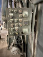 DE, Wye type spinner ahngerf blast cleaning machine, 48" x66" opening, (2) 10 HP wheels - Image 8