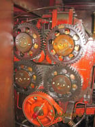 National #164, 4 die high speed nut former, 200 PPM, air clamping on feed rolls, 1988 - Image 10