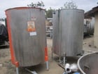 700 gallon 304 Stainless Steel Tank, OT/CB, 4' 6" diameter x 6" straight side - Image 1