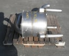 15 gallon Utensco, Stainless Steel Tank, 16" diameter x 15" straight side, 8" top inlets, 4" diameter Top - Image 4