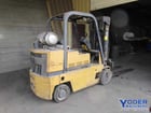 8000 lb. Caterpillar #T80D, LPG forklift, 123" lift height, side shift, roll cage, 4 cylinder engine - Image 3