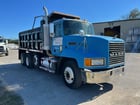 Mack #CH613, Dump Truck, diesel, 64 drivetrain, 27017 hours, 6x4 axles, 1997 - Image 7