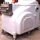 APV Gaulin #4000-DJF40, painted frame homogenizer, 4000 GPH, 2500 psi, 2 stages - Image 4