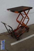 Scissor lift table - Image 9