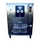 APV Crepaco #5DL425, 5 cyl homogenizer, 2500 GPH, 1800 psi, (5) 1.5" diameter plungers - Image 2