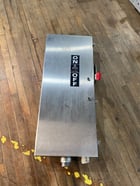 200 Amp. General Electric #TH4324SS, fusible safety disconnect switch, 240 Volts, 3-pole - Image 3