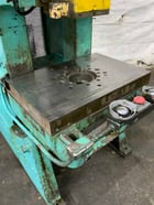 60 Ton, Minster #6, OBI press, 7" stroke, 11" throat, 32" x21" bed, air clutch, Link Logic brake monitor - Image 5