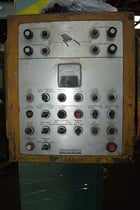 Cincinnati Milacron #425-266 Hypowermatic, horizontal-spindle production mill, rise & fall head travel - Image 6