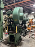 45 Ton, Minster #5SS, gap frame, 3" stroke, 12.75"Shut Height, air clutch, 150 SPM, 28" x 18" bed, 2001 - Image 3