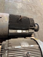 200 HP 1780 RPM General Electric, Frame 447T, 460 Volts, Squirrel Cage, electrically OK - Image 2