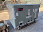 3 Ton, Trane #YSC036G4, gas / electric rooftop air conditioner, 64800 BTU output, 80000 BTU input, 460 V. - Image 1