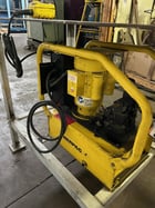 Alkar #UCH-200, hydraulic cutter, Enerpac GPER3420B pump, 700 bar pressure - Image 5